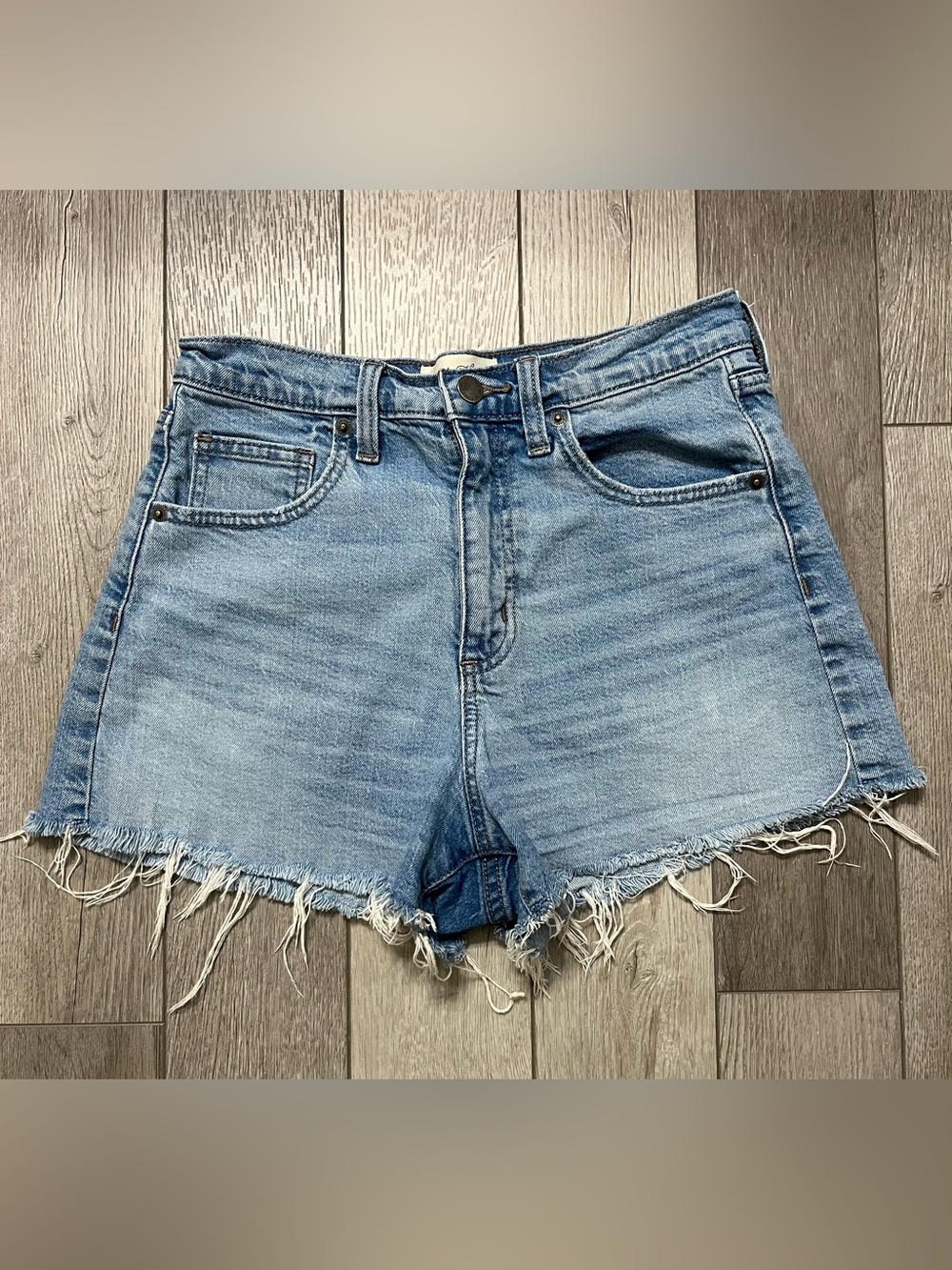Universal Thread Light Blue Denim Cutoff Shorts - Casual Summer Size 4